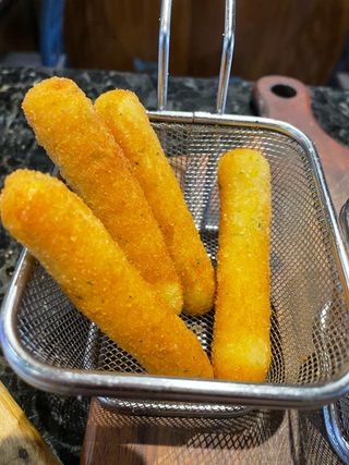 Mozzarella Sticks - 4 Pièces