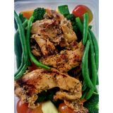 Steamed veg with grilled chicken