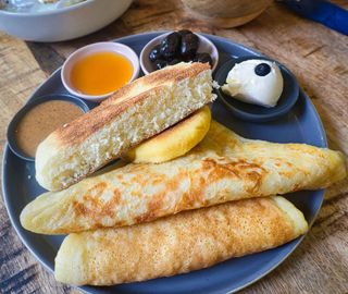 Assortiment De Msmen, Baghrir et Harcha