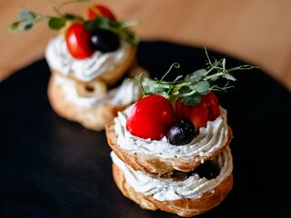 Еклер Песто з помідорами (190g)