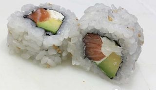 California Cheese Salmón (9 Pzs.)