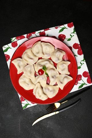 Вареники с вишни