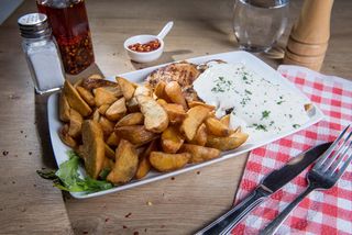 Piept de pui in sos gorgonzola