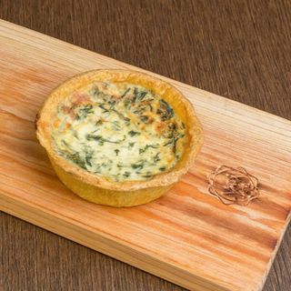 Quiche de Requeijão e Espinafres