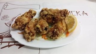 14. Пържени пилешки крилца (250гр)