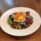 Ensalada de queso de cabra 