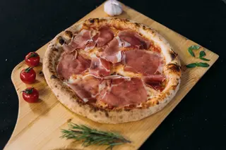 Pizza Crudo