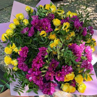 Buchet mini roze si tufanele