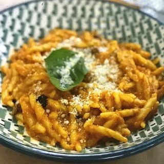 Trofie Con Pesto Rosso