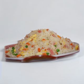 20. Arroz Frito Con Tres Delicias