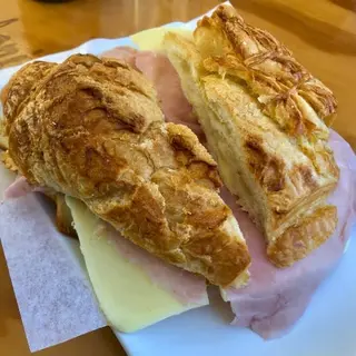 Croissant Misto