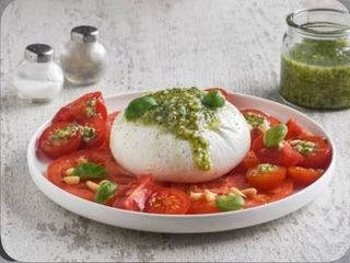 Burrata z pomidorami (230g)