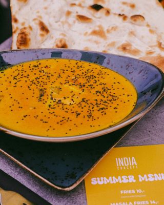 Patiala Curry Krewetki