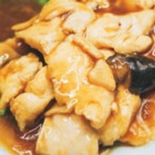 178. Pollo con bambù e funghi