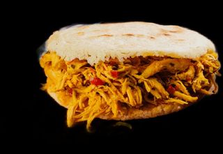 Arepa De Pollo