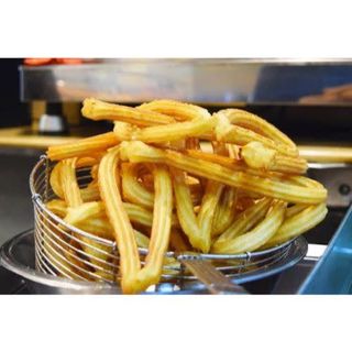 Pack de 1 chocolate (1 lt.) y 24 churros