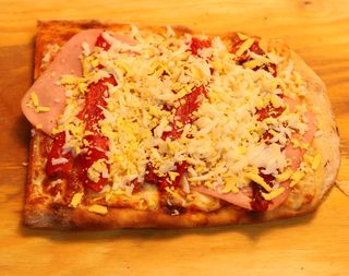 Pizza Especial (35 Cm. X 20 Cm.)