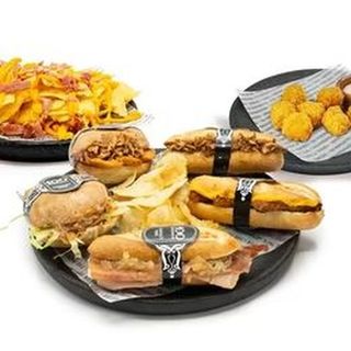 1 Rueda de Montaditos Especiais + 2 Aperitivos