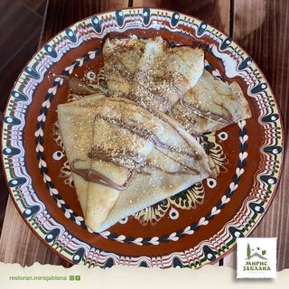 Palačinke sa kremom i plazmom