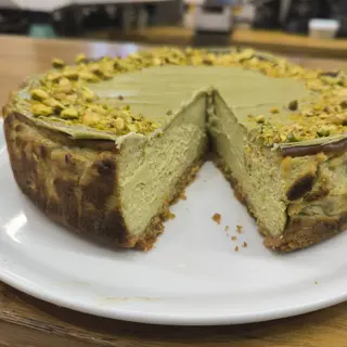 TARTA DE QUESO DE PISTACHO