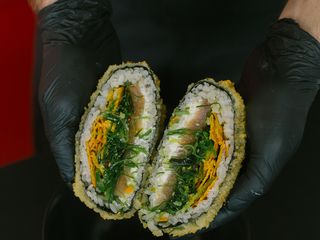 Burger z tuńczykiem (356g)