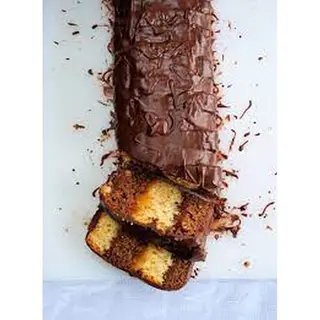 Long chocolate cake