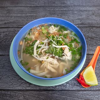 Pho: Sopa de fideos vietnamita (Sin Gluten)