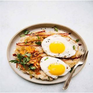 Rice Noodles Fried with Eggs and Capsicum