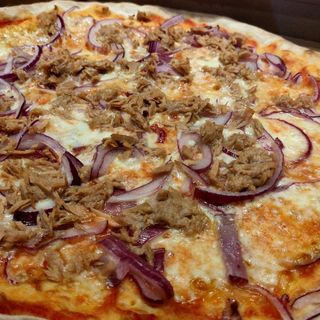 Pizza tonno