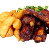 Свински ребра с картофи задушени в соев сос (500г)