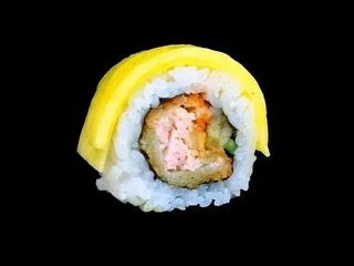 California z łososiem w tempurze owijane mango (240g)