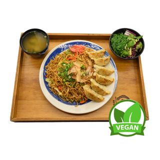 D07 Gyoza-Yakisoba