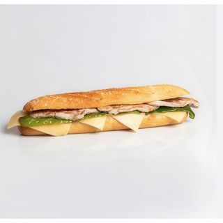 Baguette lomo con pimientos