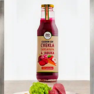 Naše voće domaći sok jabuka, cvekla i šargarepa