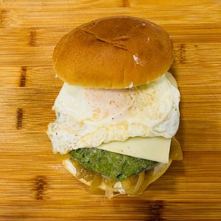 Hamburguesa Vegetariana Con Mayonesa