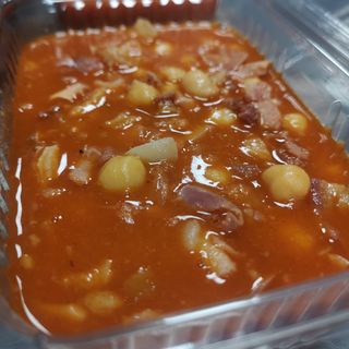 Callos Con Garbanzos
