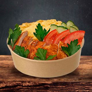 Боул з картопляним пюре та курячим філе (320г)