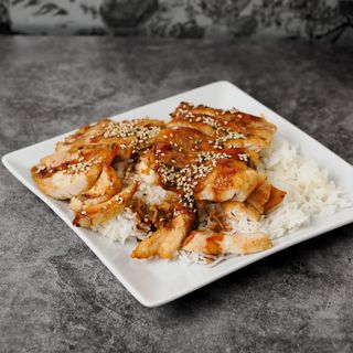 Pollo teriyaki con arroz
