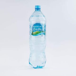 Woda mineralna niegazowana 1.5L