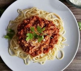 espaguetis boloñesa