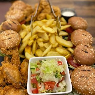 PLATOU MINIBURGER SI CRISPY STRIPS