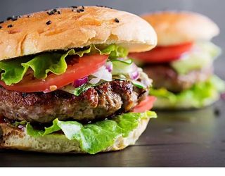 Бургер яловичий Максі (350г)