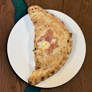 Calzone Clasico