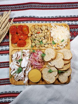 Закуска під горілочку /630 г