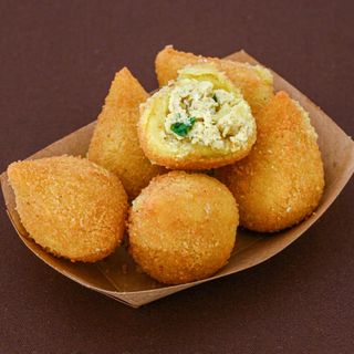 Ración mini coxinhas de pollo (6 uds.)