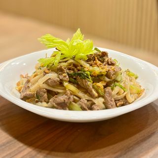 Pho Xao Bo (Tagliatelle con Manzo)