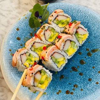 44. ESPECIAL SALMÃO TOSTADO 16 peças