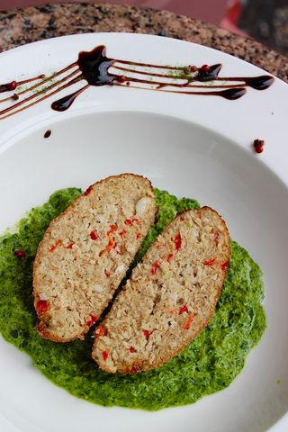 Куряча котлета «Мон шері» у вершково-шпинатному соусі (300г)