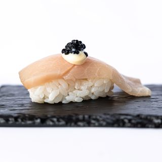 Nigiri di branzino