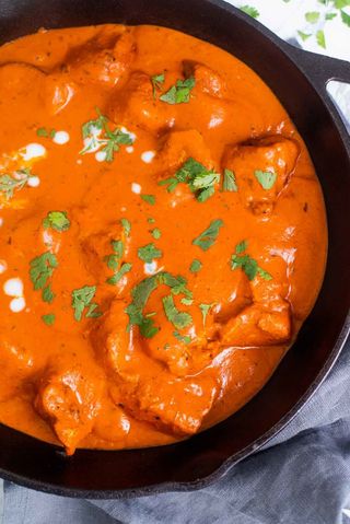 Butter Chicken{Frango com molho de manteiga}